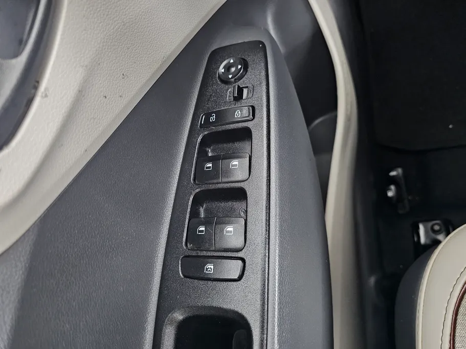 2023 Hyundai Grand i10 Fleet 