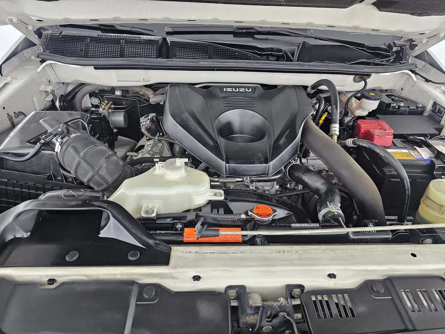 2022 Isuzu MU Full 