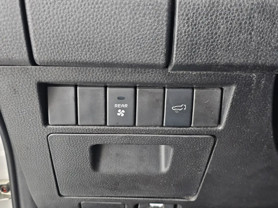 2022 Isuzu MU Full 