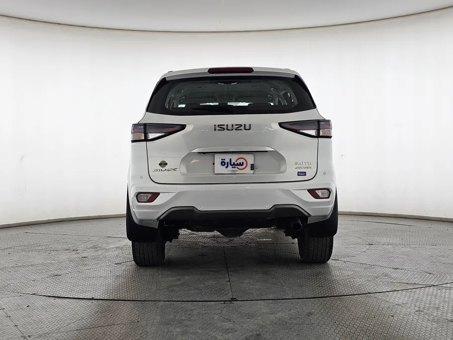 2022 Isuzu MU Full 