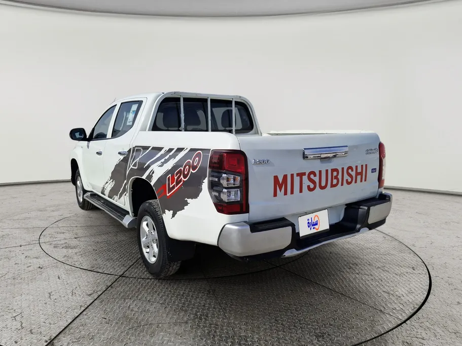 2022 Mitsubishi L200 DC 4x4 Diesel 