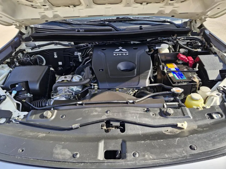 2022 Mitsubishi L200 DC 4x4 Diesel 