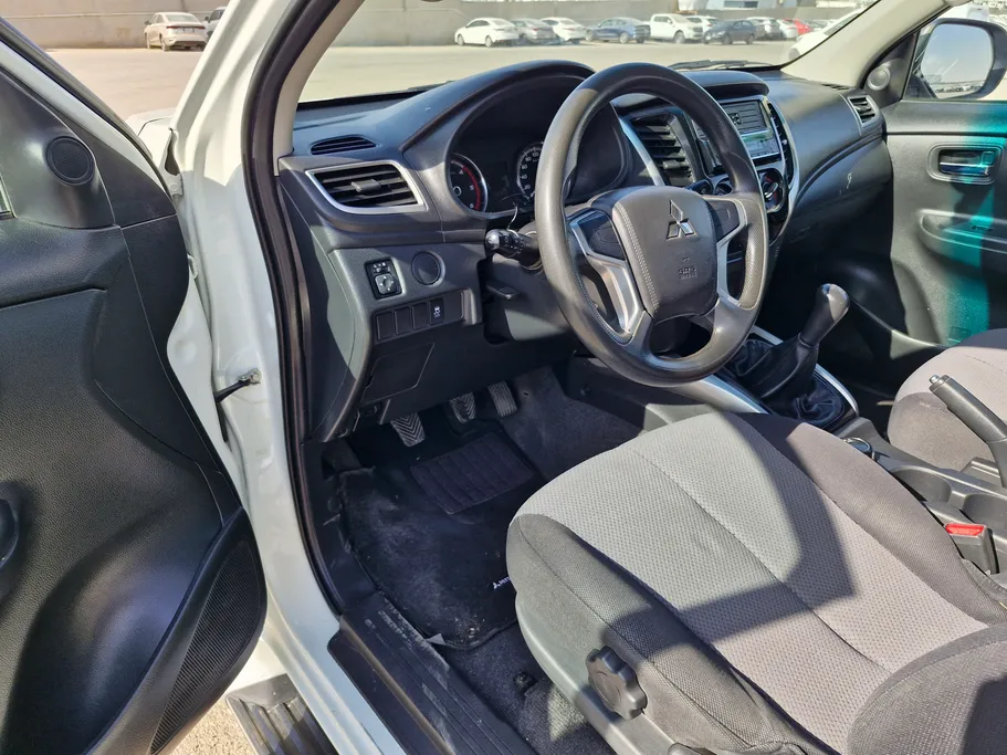 2022 Mitsubishi L200 DC 4x4 Diesel 