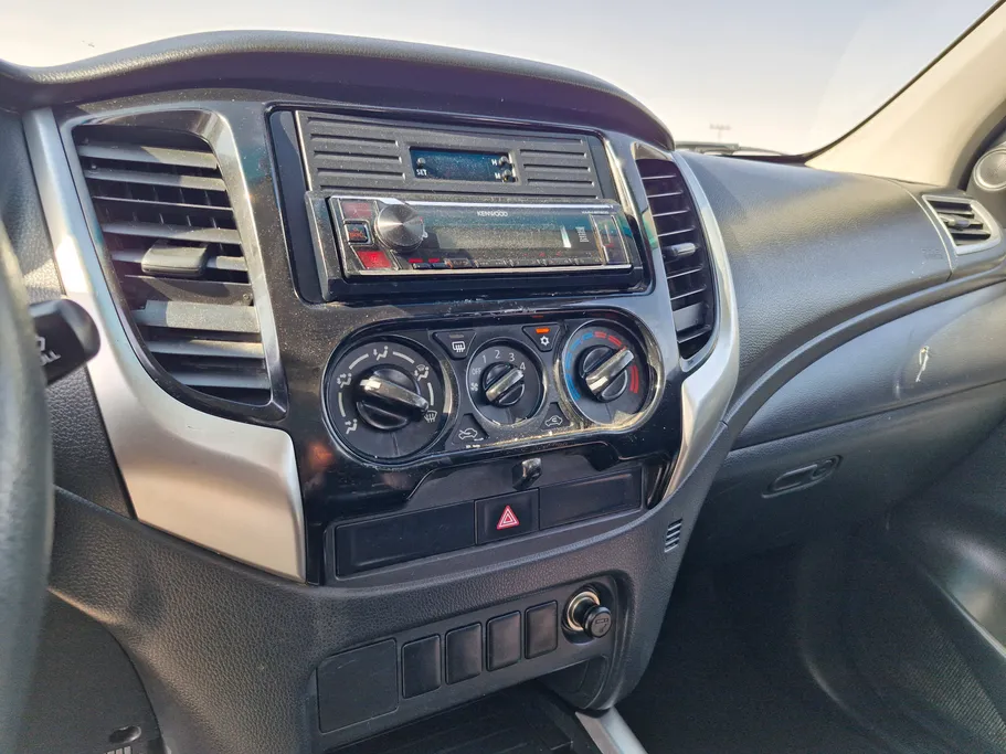 2022 Mitsubishi L200 DC 4x4 Diesel 