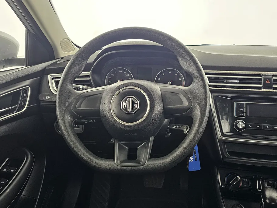 2023 MG 5 STD 
