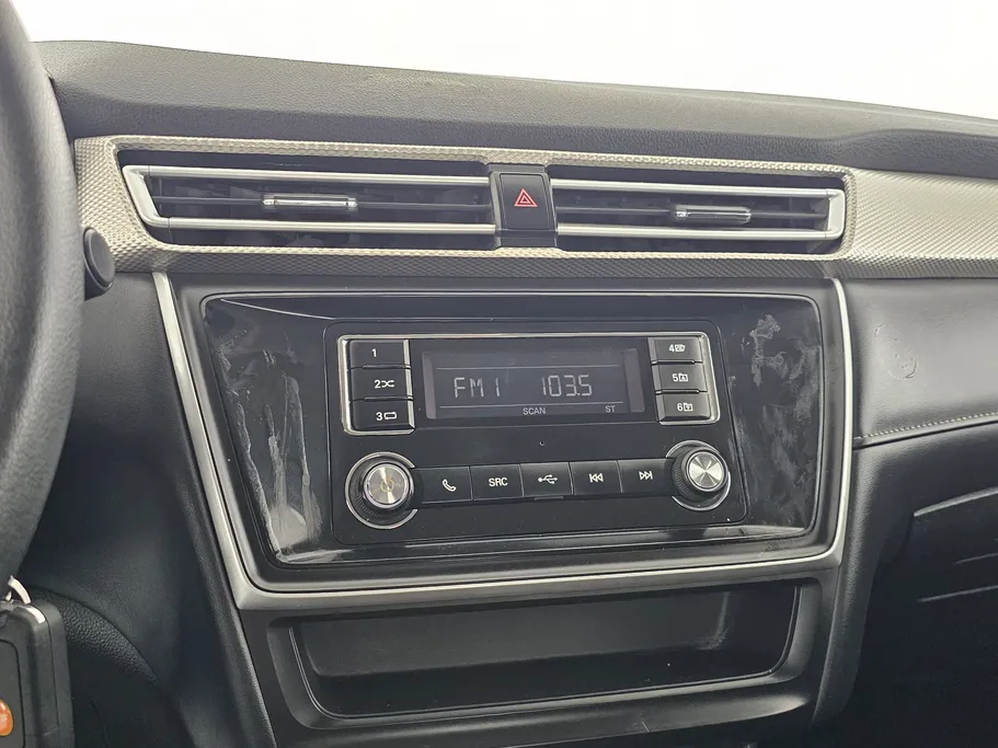 2023 MG 5 STD 