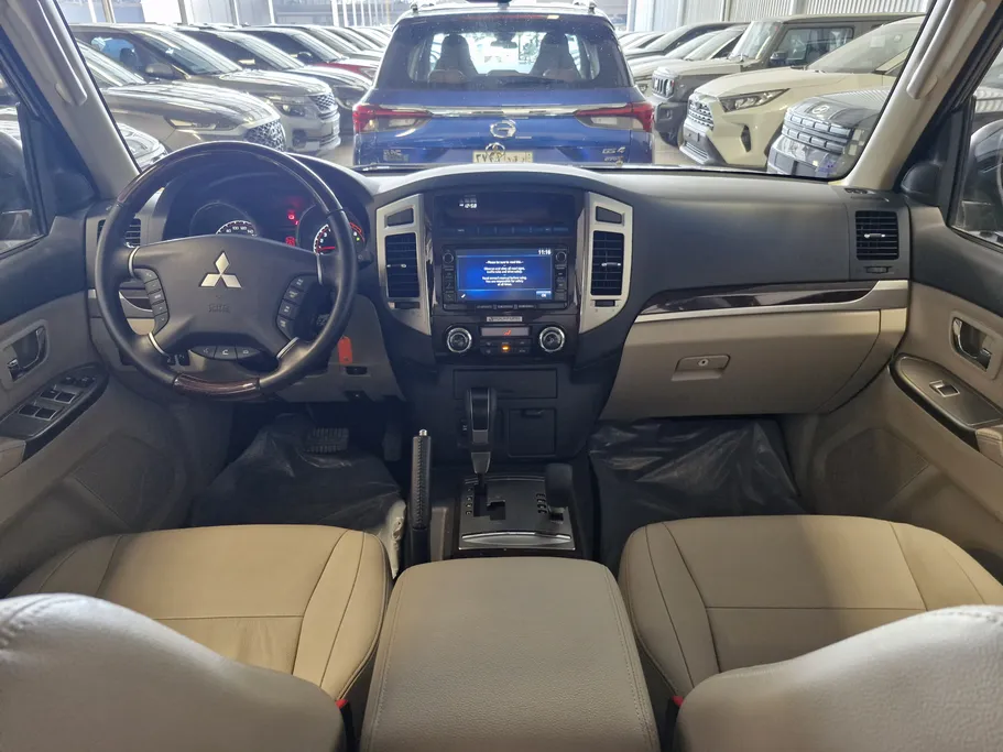 ميتسوبيشي باجيرو GLS 5Doors 2022 