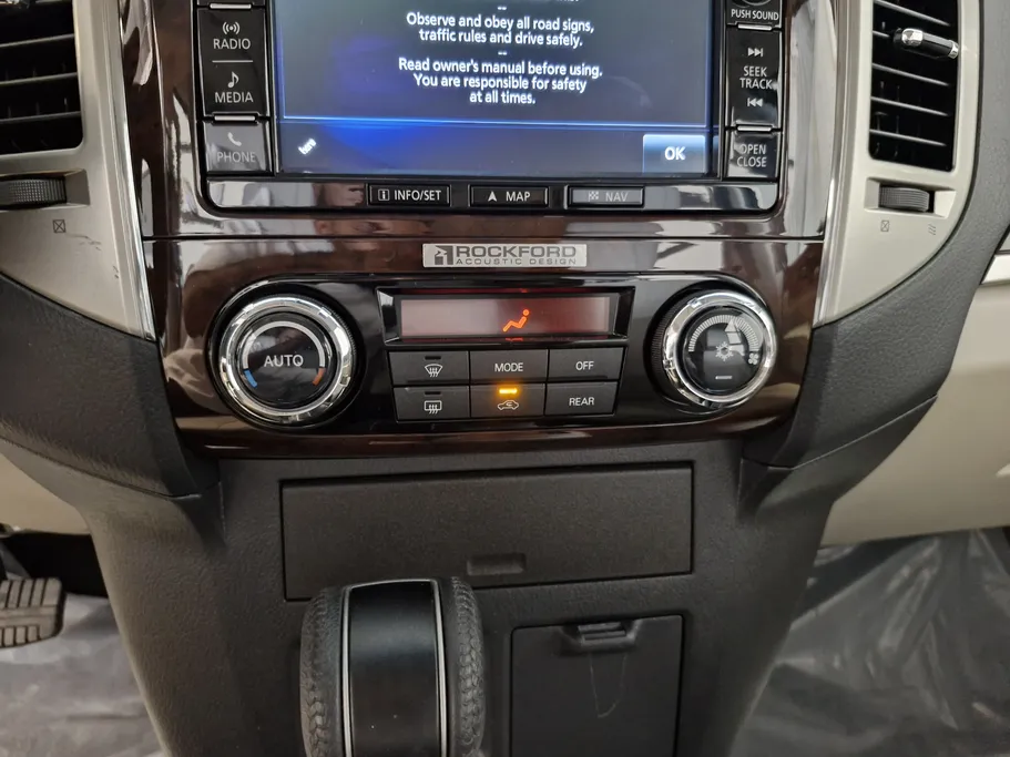 ميتسوبيشي باجيرو GLS 5Doors 2022 