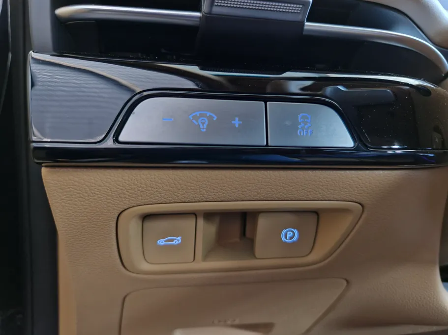 جينيسيس G80 PRESTIGE 2025