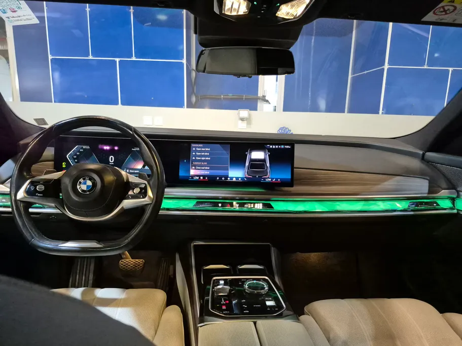 2024 BMW 7 Series 735i 