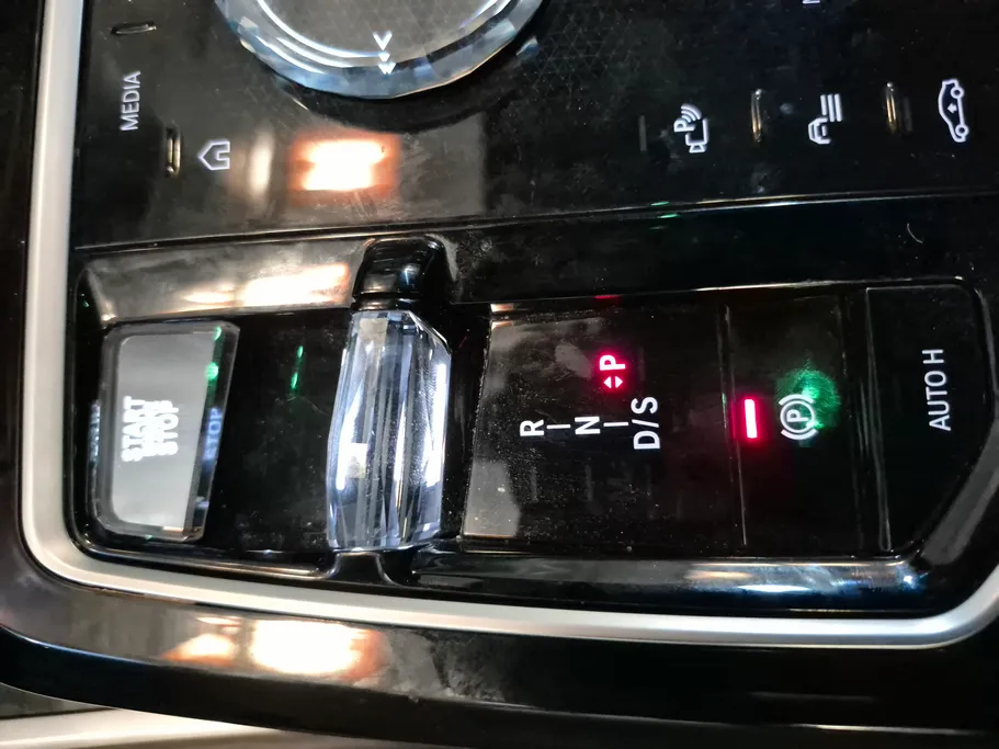 2024 BMW 7 Series 735i 