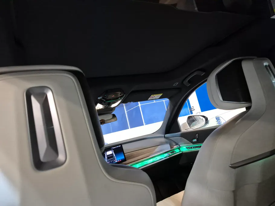 2024 BMW 7 Series 735i 