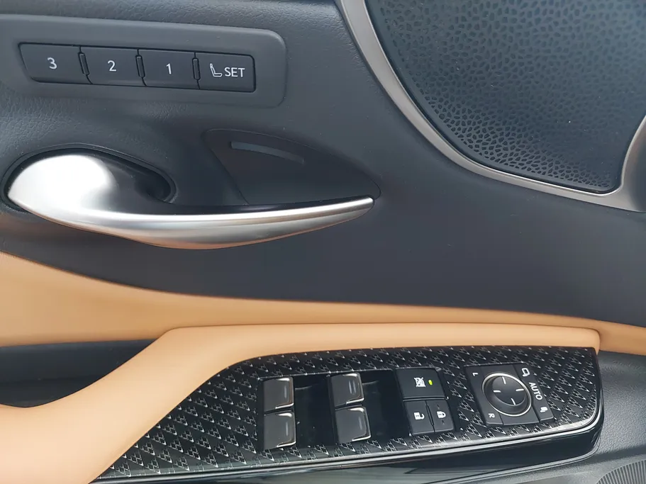 2025 Lexus ES 350 DD Exclusive 