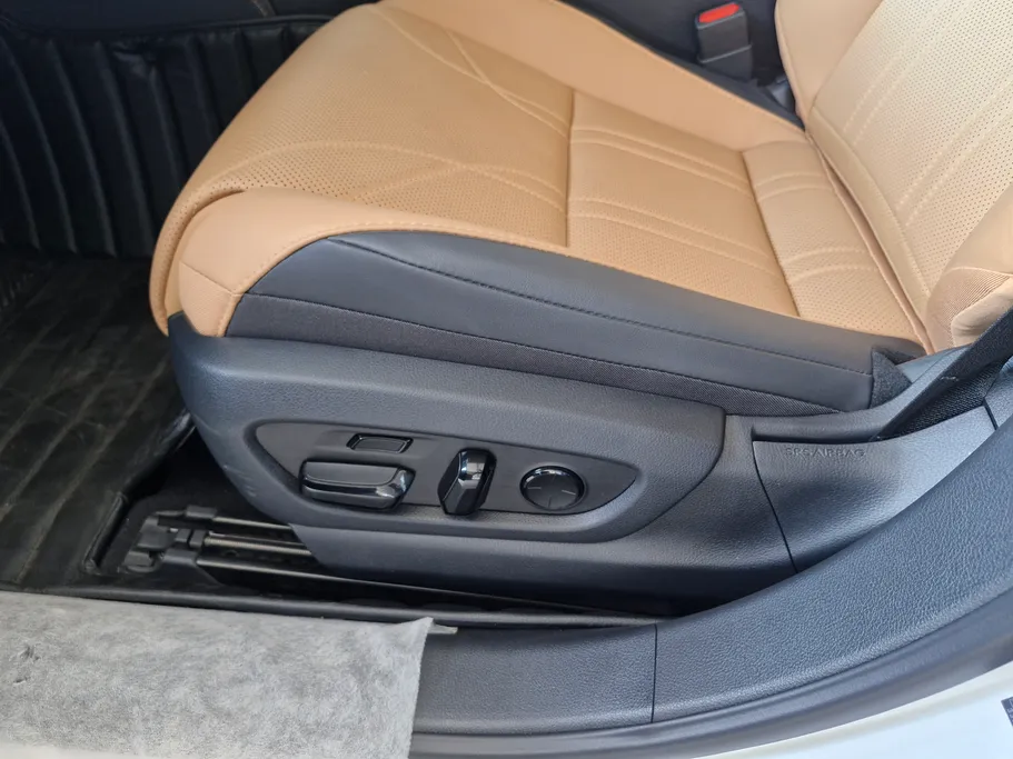 2025 Lexus ES 350 DD Exclusive 