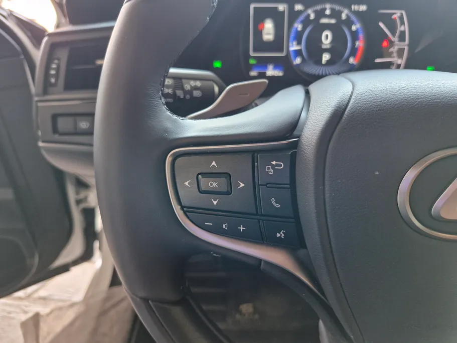 2025 Lexus ES 350 DD Exclusive 