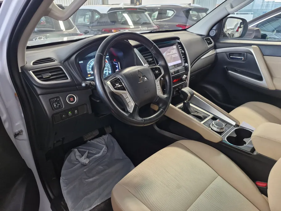 ميتسوبيشي  مونتيرو سبورت GLS-ML 2021 