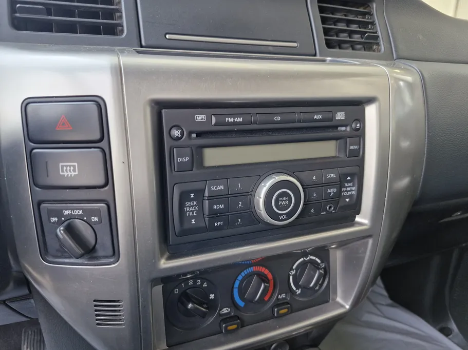 2023 Nissan Patrol GL