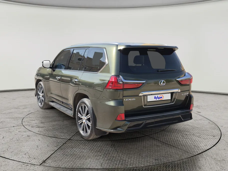 لكزس LX 570 S 2021
