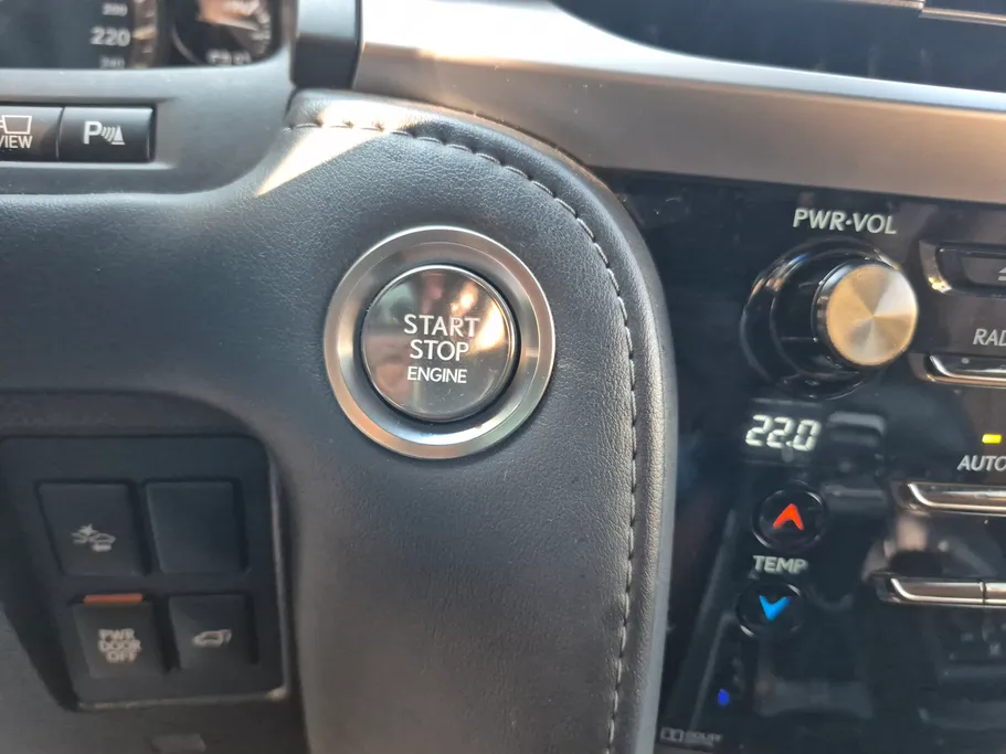 لكزس LX 570 S 2021