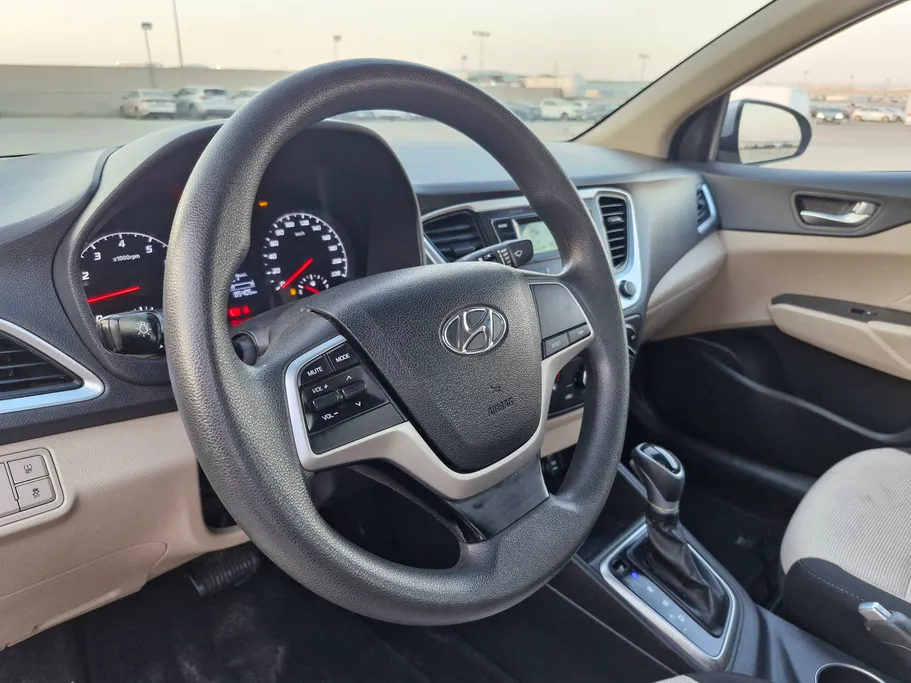 2023 Hyundai Accent Smart 