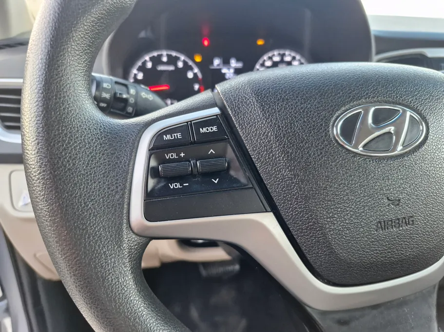 2023 Hyundai Accent Smart 