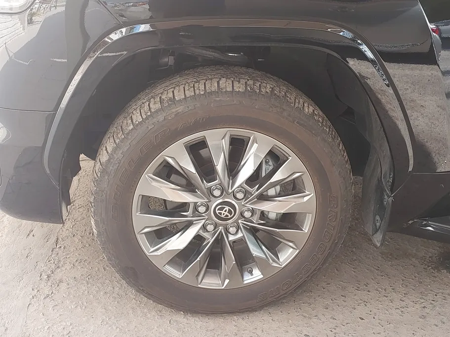 2024 Toyota Land Cruiser GXR4 DSL