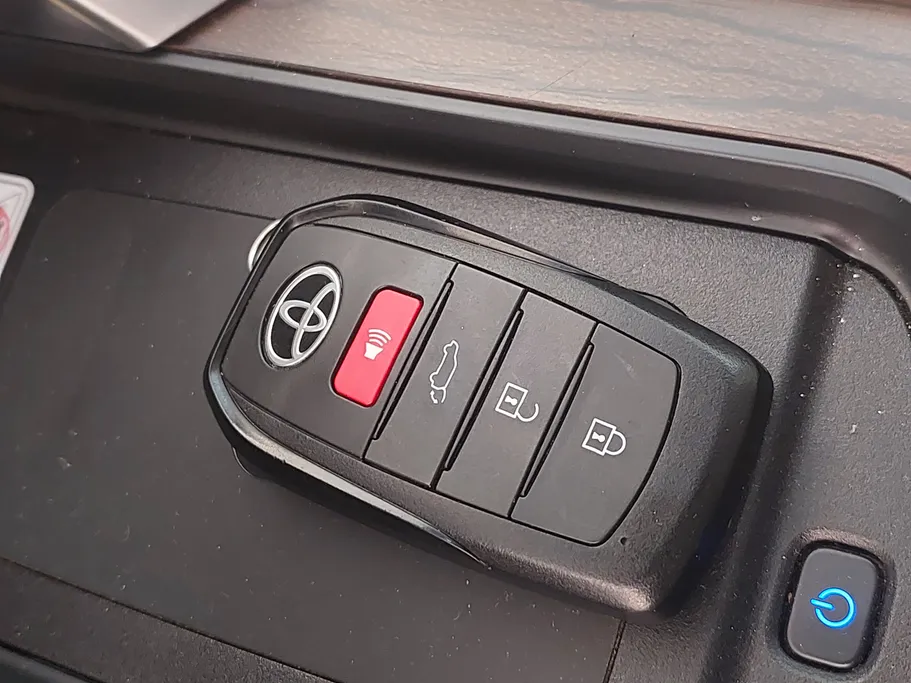 2024 Toyota Land Cruiser GXR4 DSL