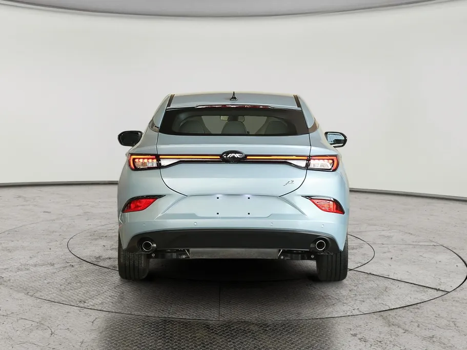 2025 JAC J7 LUXURY 