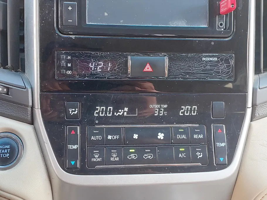 2020 Toyota Land Cruiser GXR