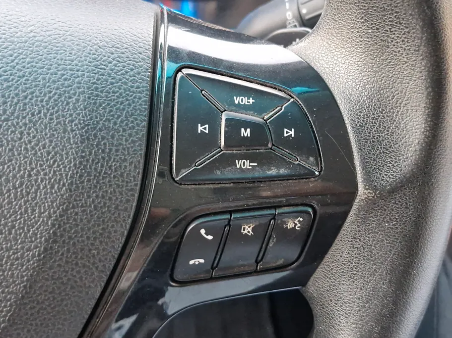 2017 Ford Explorer Standard 