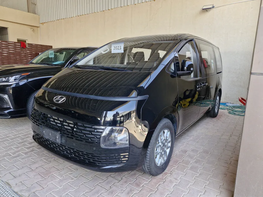 2023 Hyundai Staria Smart 11 ST 