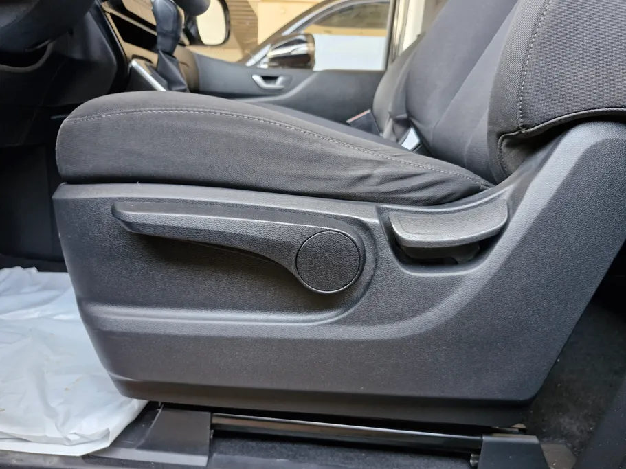 2023 Hyundai Staria Smart 11 ST 