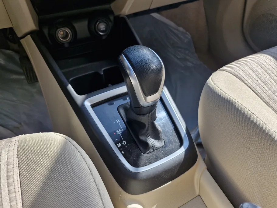 سوزوكي ديزاير GL 2023 