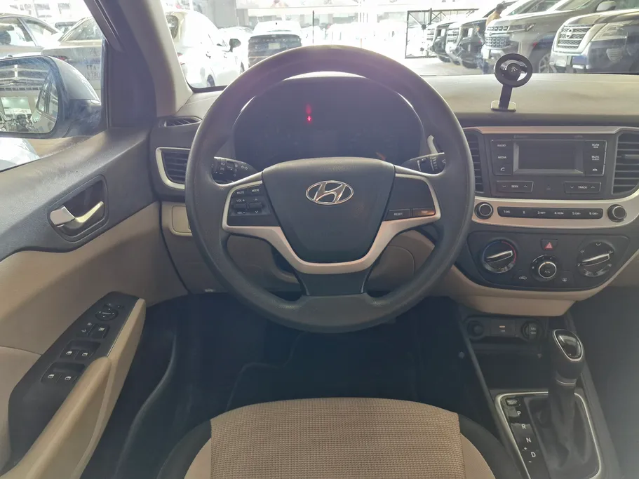 2023 Hyundai Accent Smart 
