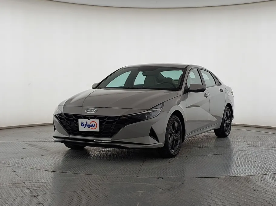 2023 Hyundai Elantra Smart 
