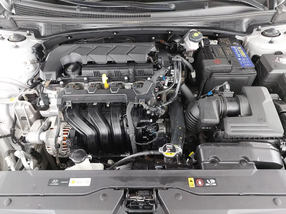 2023 Hyundai Elantra Smart 