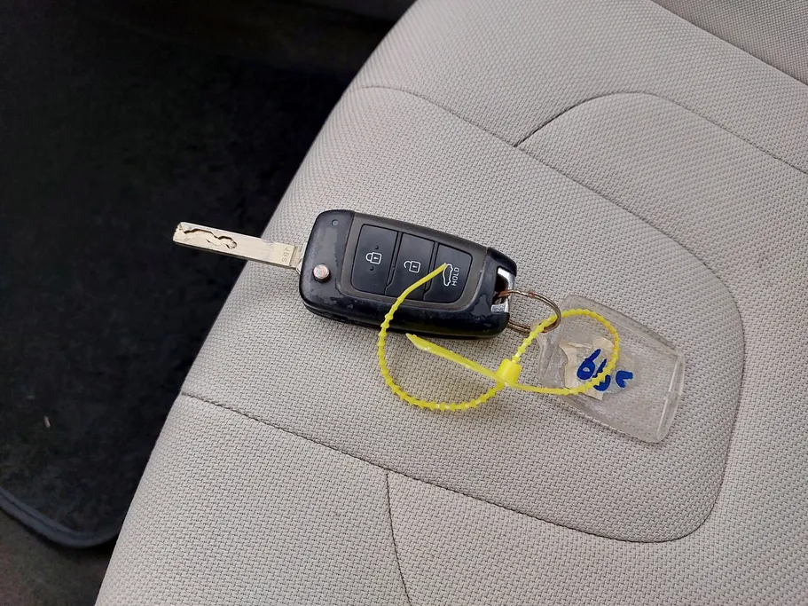 2023 Hyundai Elantra Smart 