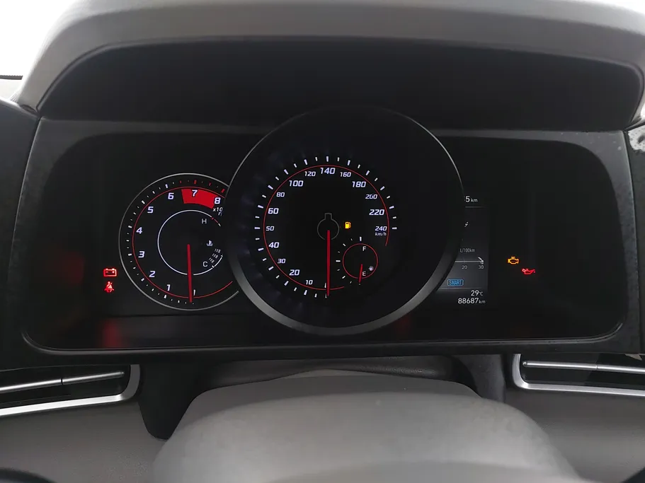 2023 Hyundai Elantra Smart 