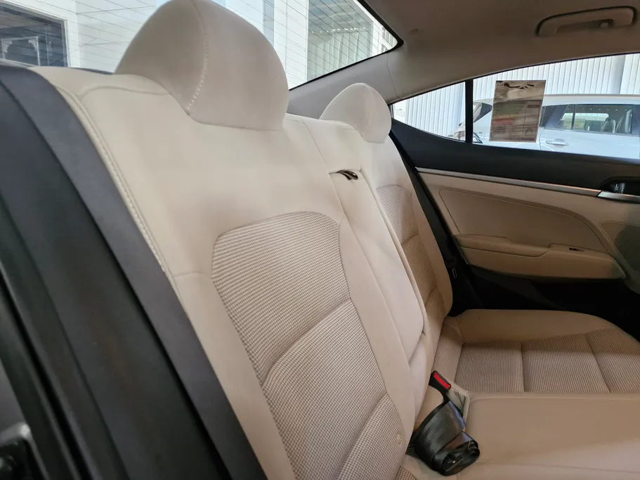 2020 Hyundai Elantra GL 