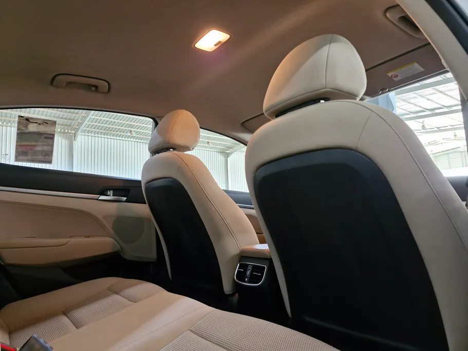 2020 Hyundai Elantra GL 