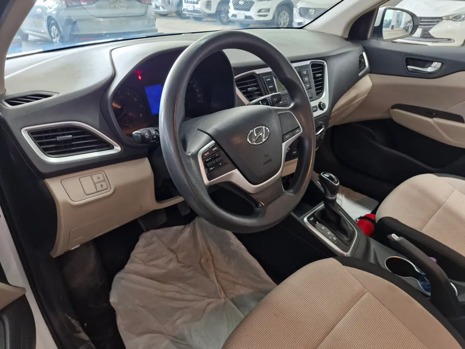 2023 Hyundai Accent Smart 