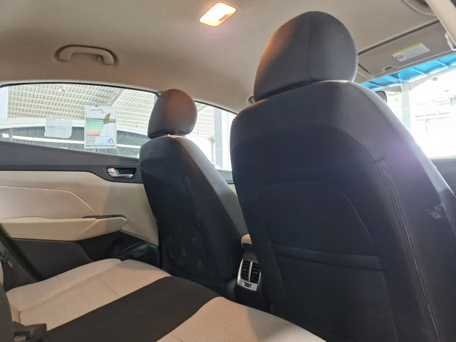 2023 Hyundai Accent Smart 