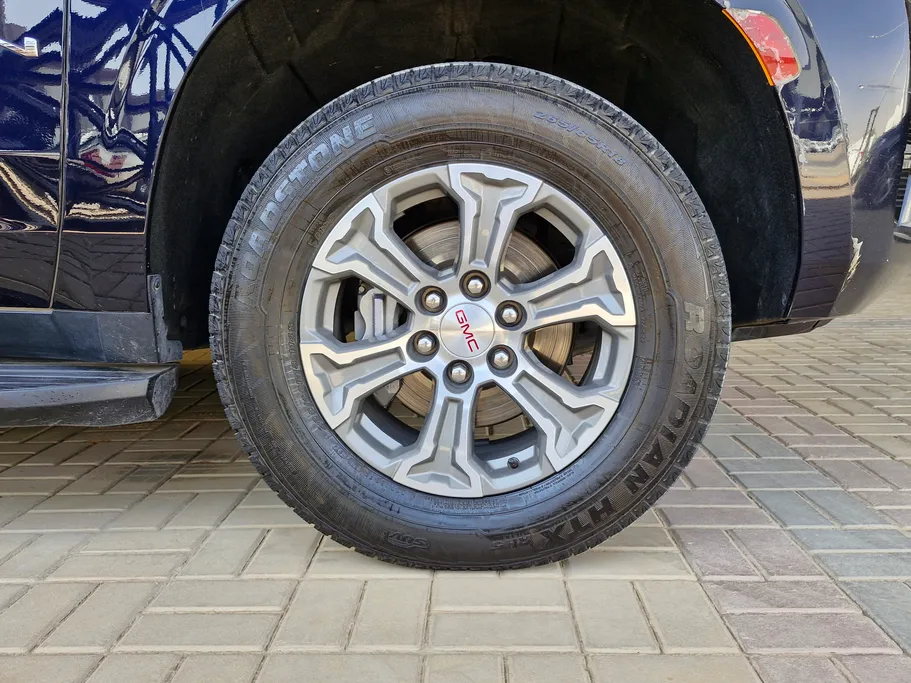 جي إم سي  يوكن SLE 2023 