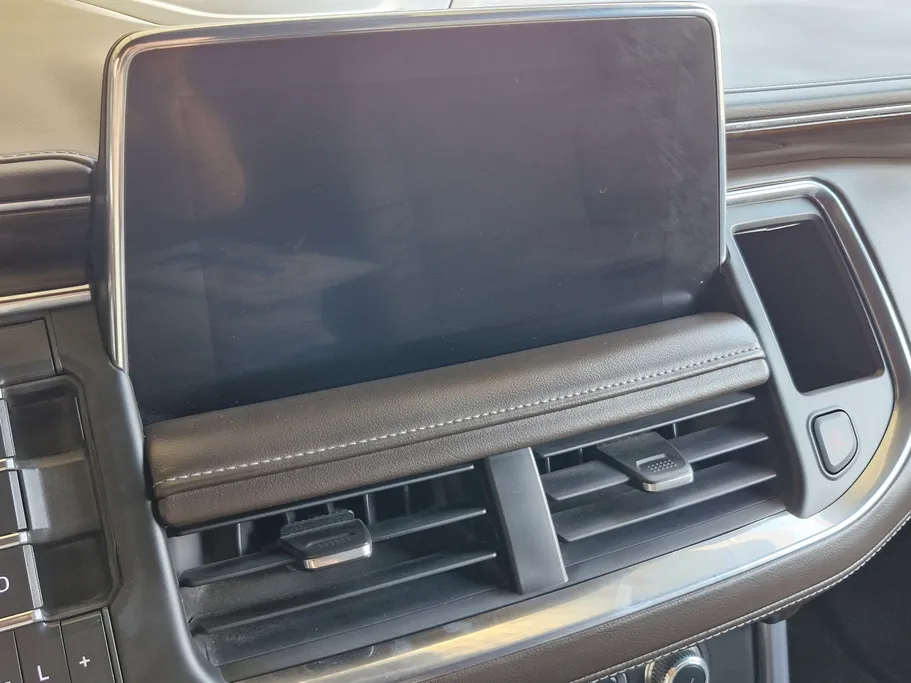 جي إم سي  يوكن SLE 2023 