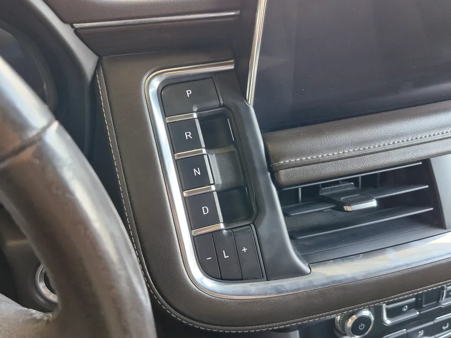 جي إم سي  يوكن SLE 2023 