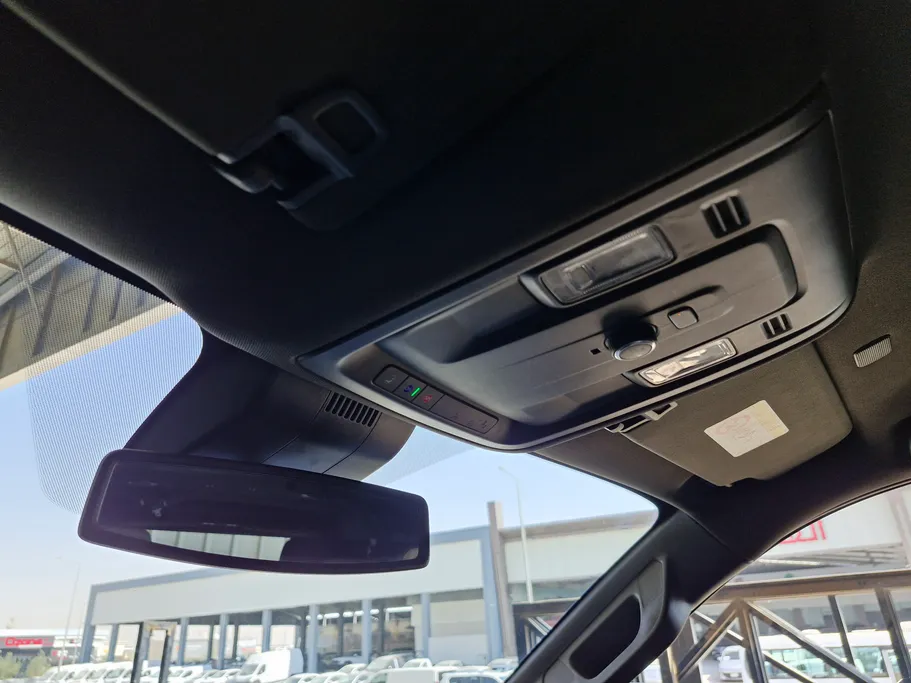 جي إم سي  يوكن SLE 2023 