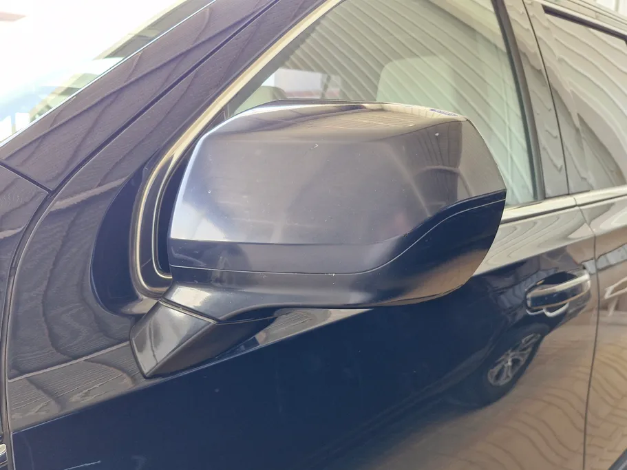 جي إم سي  يوكن SLE 2023 