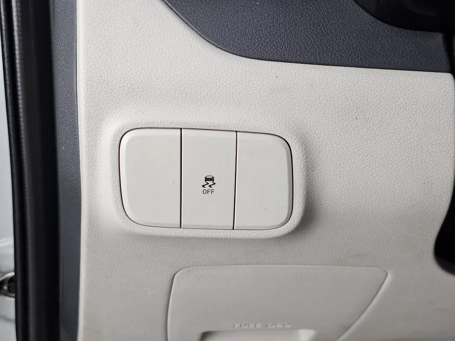 2023 Hyundai Grand i10 Fleet 