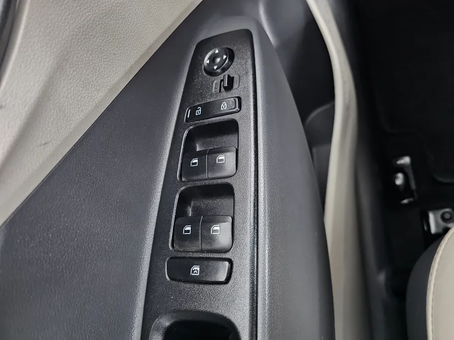 2023 Hyundai Grand i10 Fleet 