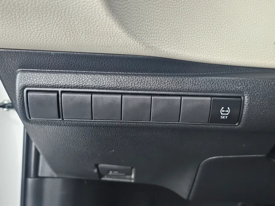 2023 Toyota Corolla XLI 